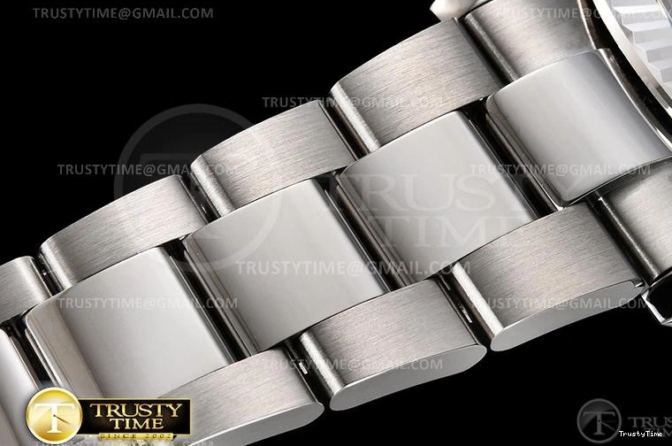 1222 R2DJ0257B – DJ2 41mm Resilient 664